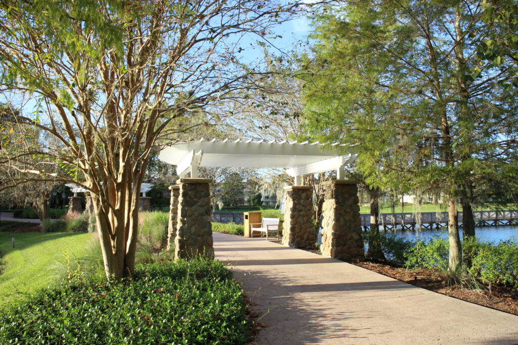 A pergola over a walk way at Disney's Saratoga Springs Resort and Spa