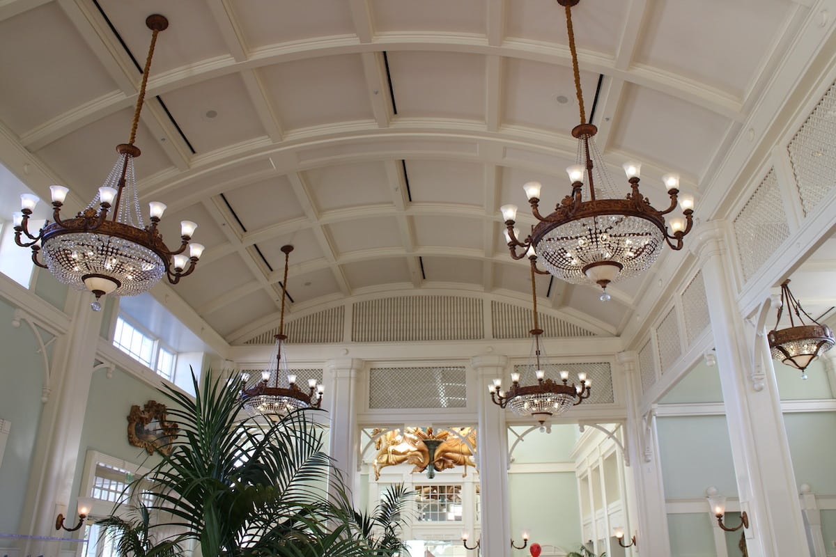 BoardWalk lobby chandeliers and a decorative palm tree