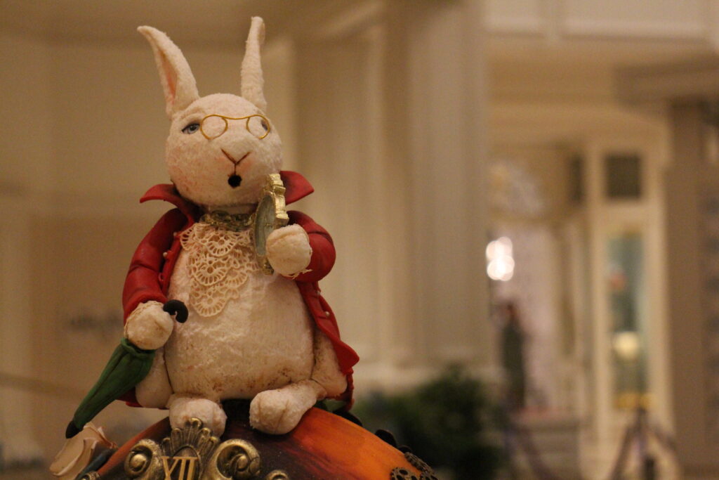 Grand Floridian Easter egg featuring the white rabbit from Alice in Wonderland.